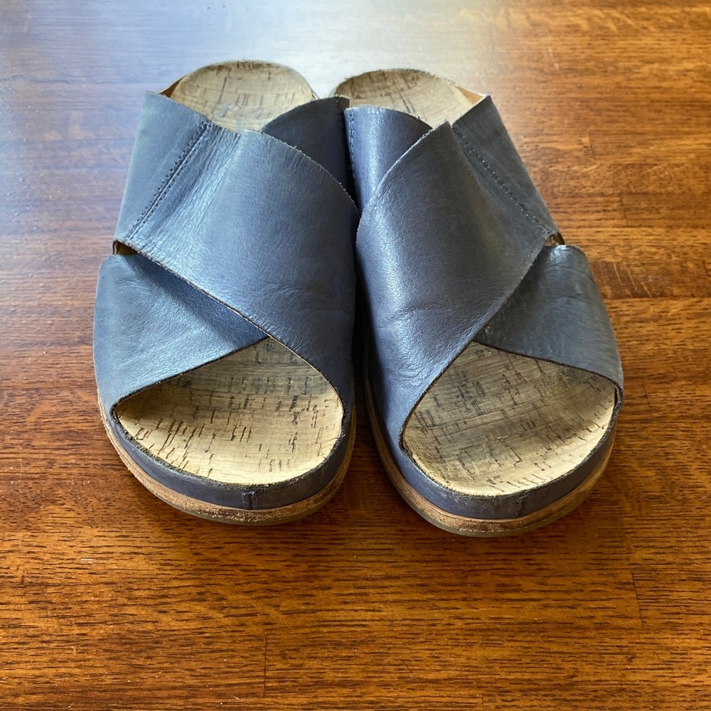 Kors-Ease Tutsi Crossband Sandals - Size 7